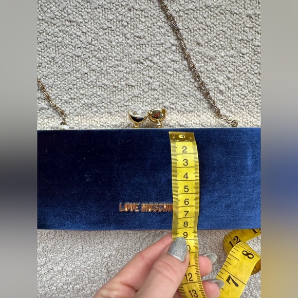 Moschino Love Royal Blue Velvet Clutch WORN ONCE - Picture 5 of 7